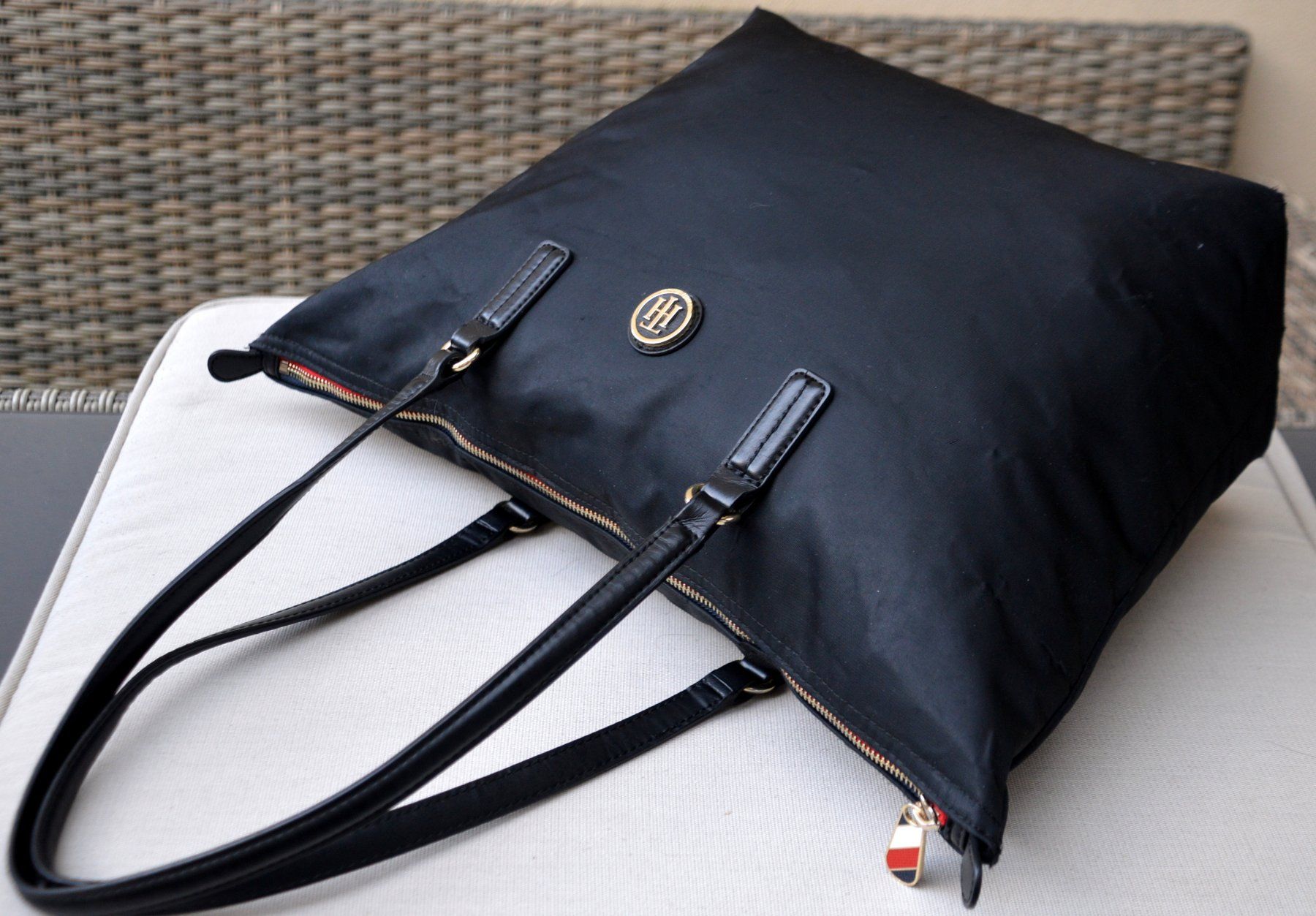 Tommy Hilfiger Borse da donna: Tommy Hilfiger Tasche / sac – Usato da Collonges venduto da Auganien