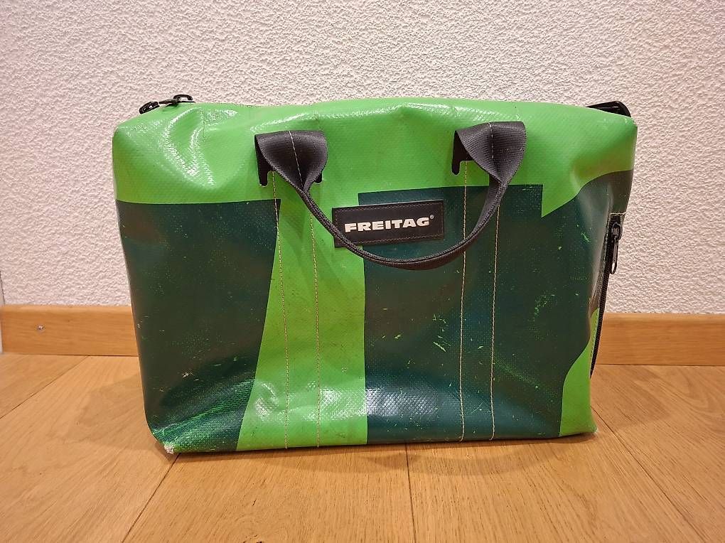 Taschen: FREITAG Laptoptasche – Gebraucht aus Bischofszell von bodesuri16