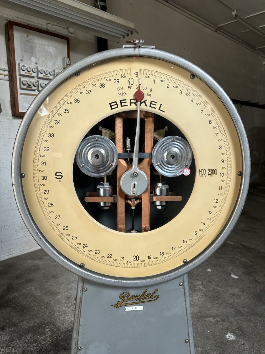 Berkel Bilance e pesi: Alte Waagen Berkel ab 1.- – Usato da Bronschhofen venduto da -BeeN- 2