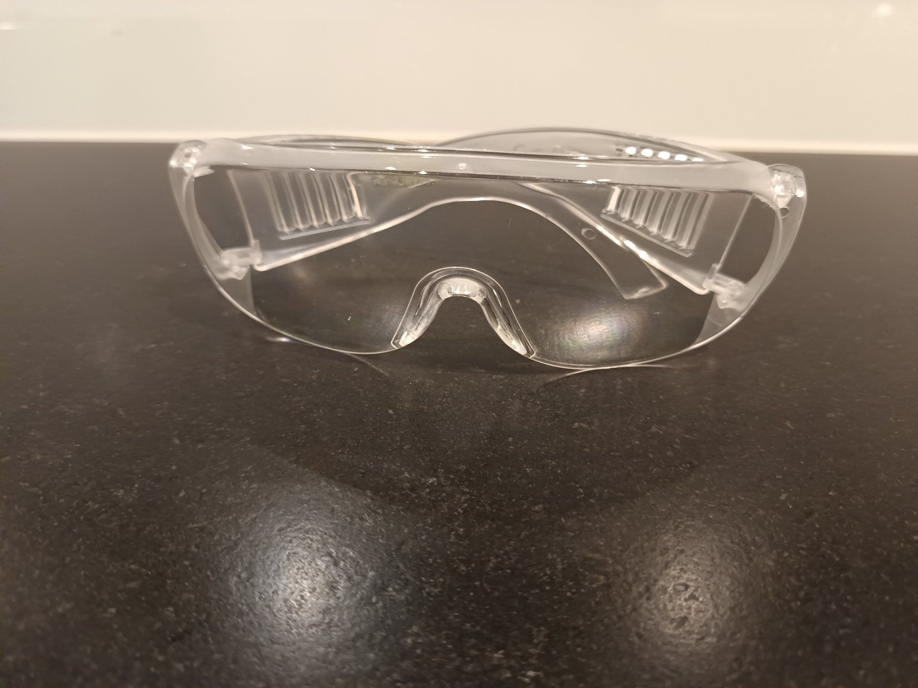 Lunettes & Verres: 15 x neue Schutzbrillen – Neuf avec emballage d'origine à Rüthi (Rheintal) par Balty 2