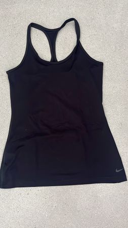 Damen Tanktop Nike schwarz Grösse M guter Zustand