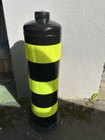 Poteau pour plaque de signalisation Noir/Jaune.