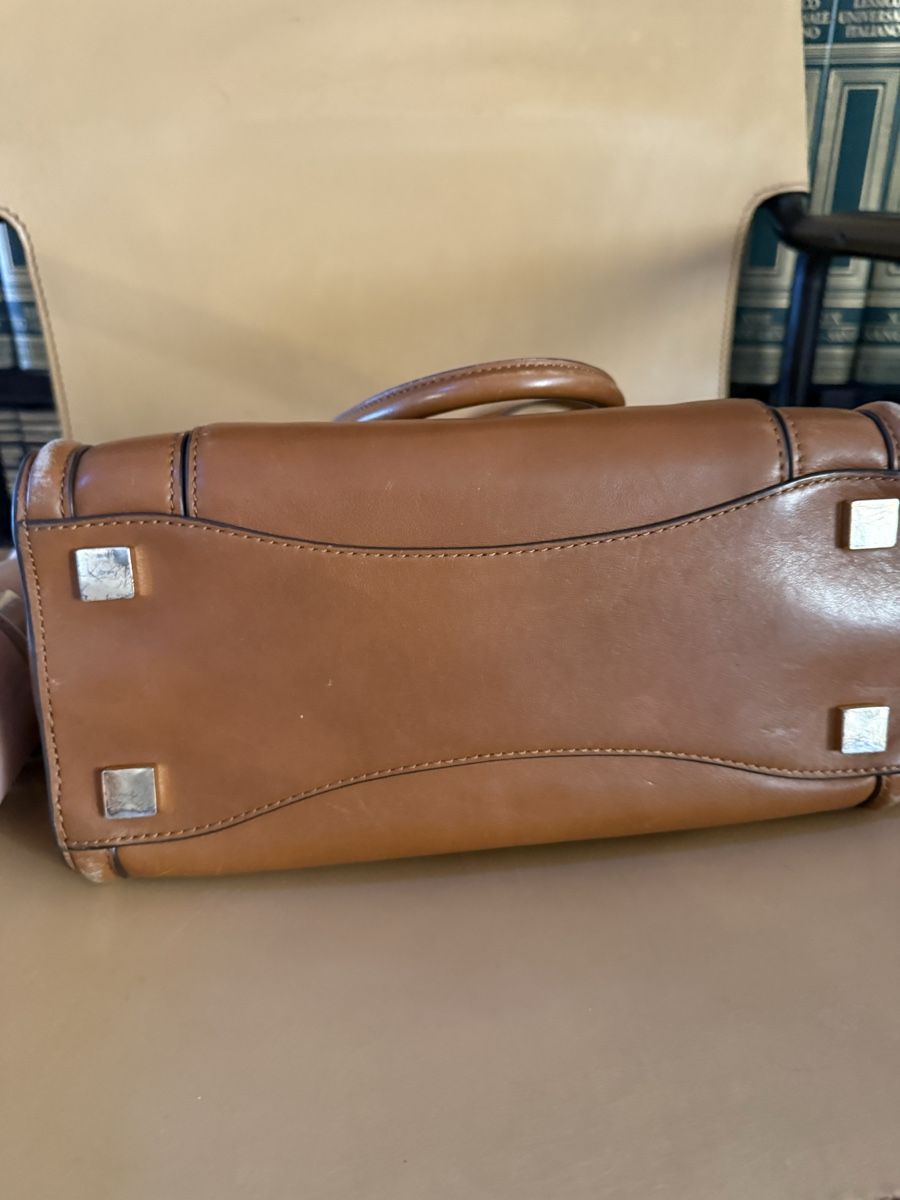 Michael Kors Taschen für Damen: Sac Michael Kors Cognac - Élégance intemporelle! – Gebraucht aus Caslano von Elena61 4
