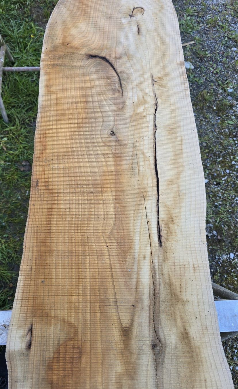 Holzartikel: Altes Holzbrett  – Gebraucht aus Rorschacherberg von snOOpydOg11 2