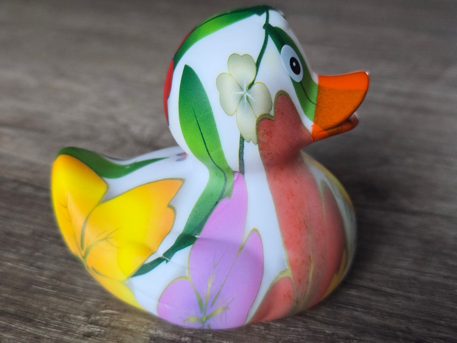 Lufthansa Giocattoli: Lufthansa First Class Badeente Gummiente Ente Flower Power – Nuovo (secondo la descrizione) da Küsnacht ZH venduto da Hitch1 2