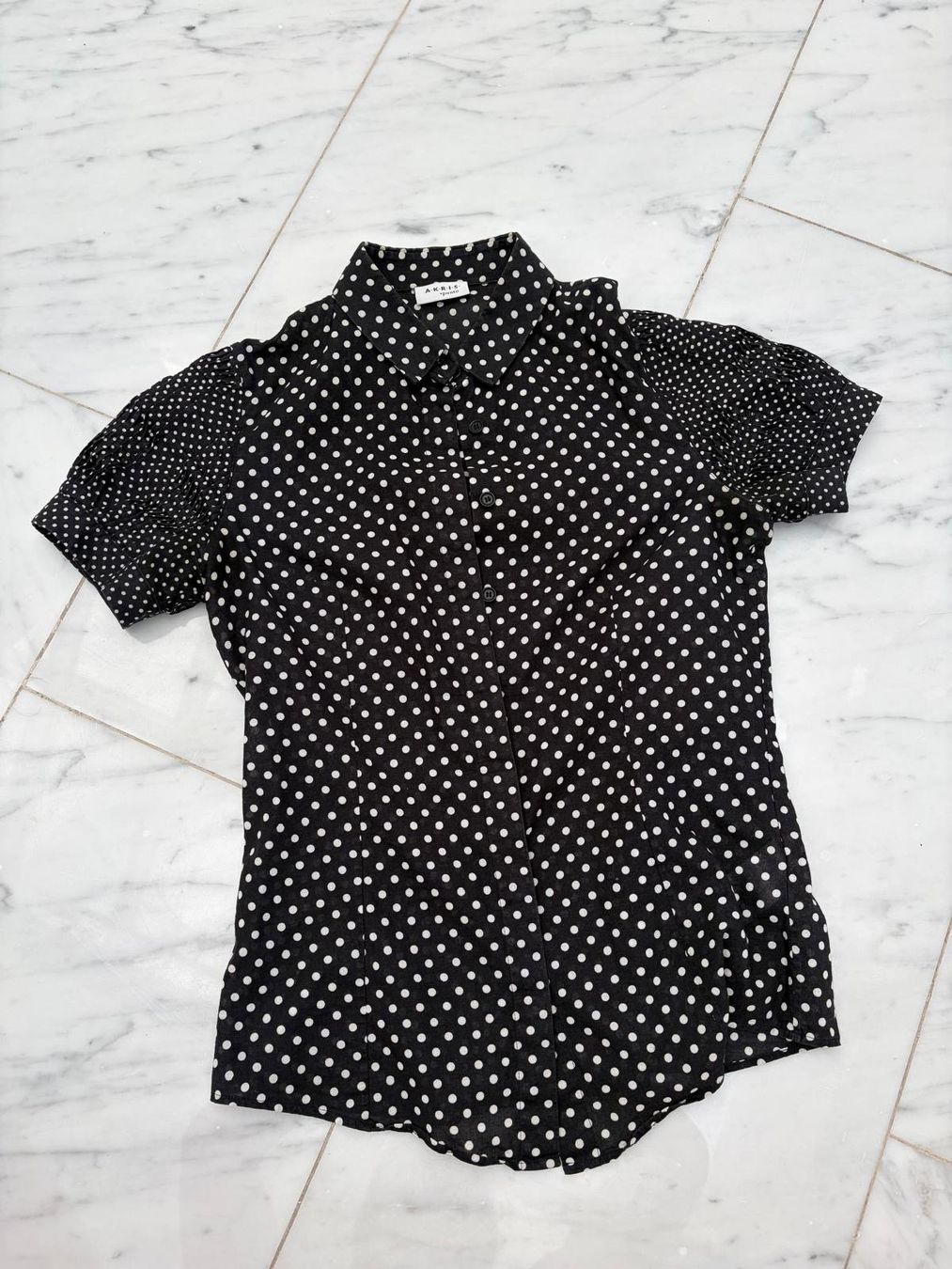 Akris Blusen: AKRIS Bluse – Gebraucht aus St. Gallen von Blin