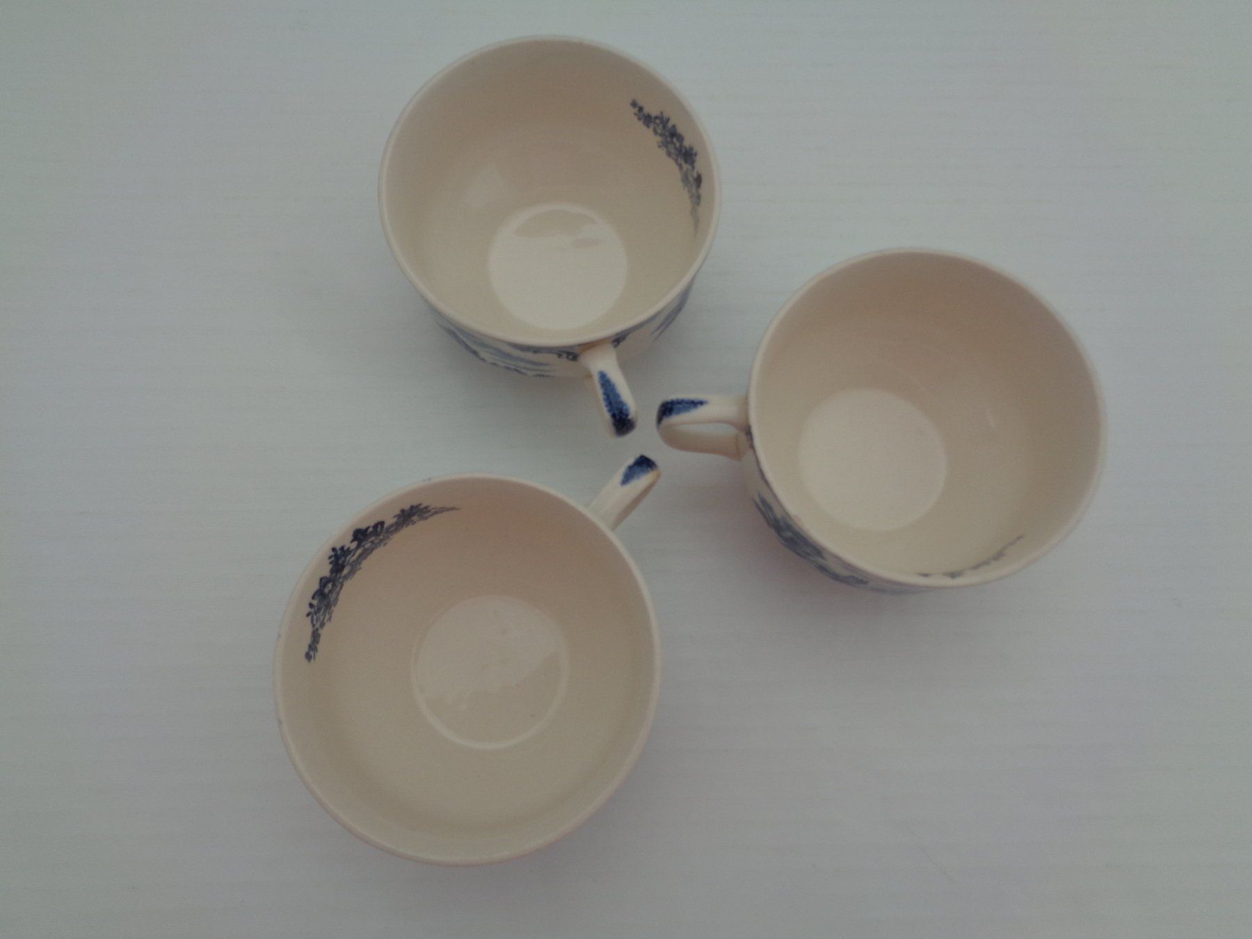 Tazze: 3 Kaffeetassen - Penhurst Kent - England – Usato da Chur venduto da omonia 7