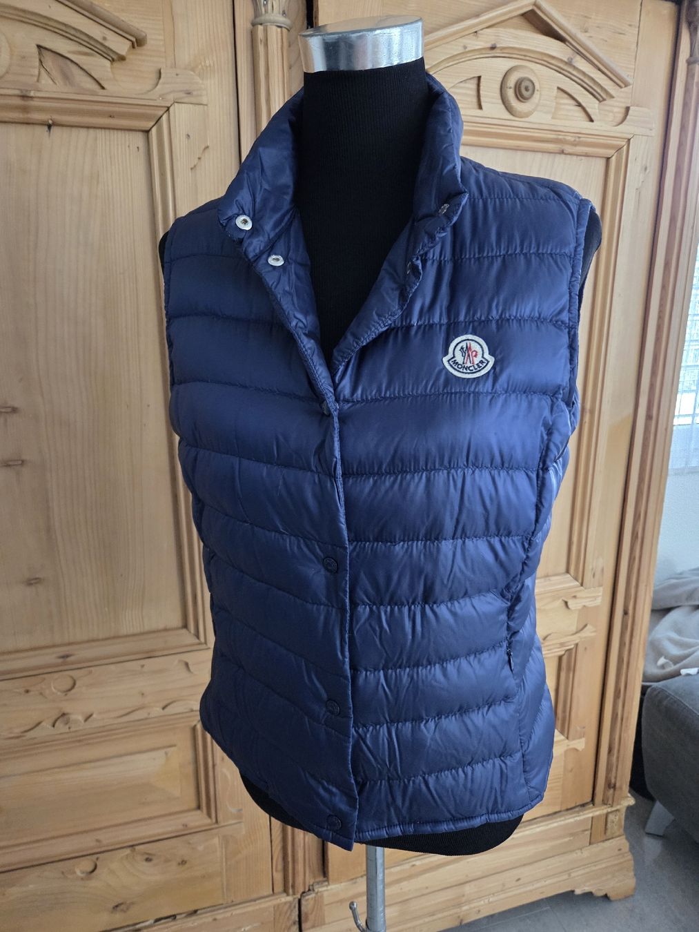 Moncler Gilet & Giacche senza maniche: Moncler, schöne Weste, Gilet – Nuovo (secondo la descrizione) da Wiesendangen venduto da Sinhuk 1
