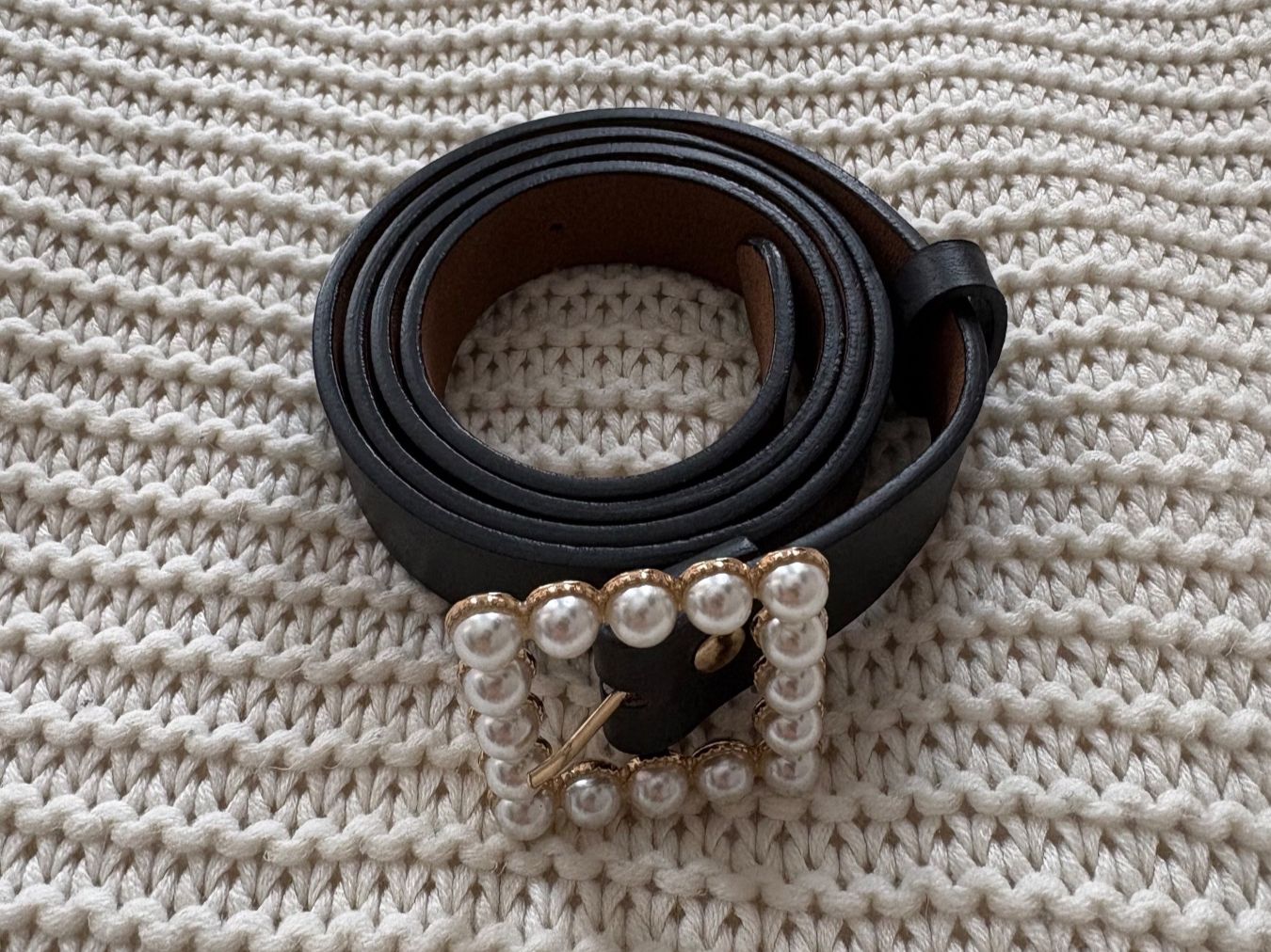 Cinture: Ceinture noir avec perles – Usato da Genève venduto da Evelina71