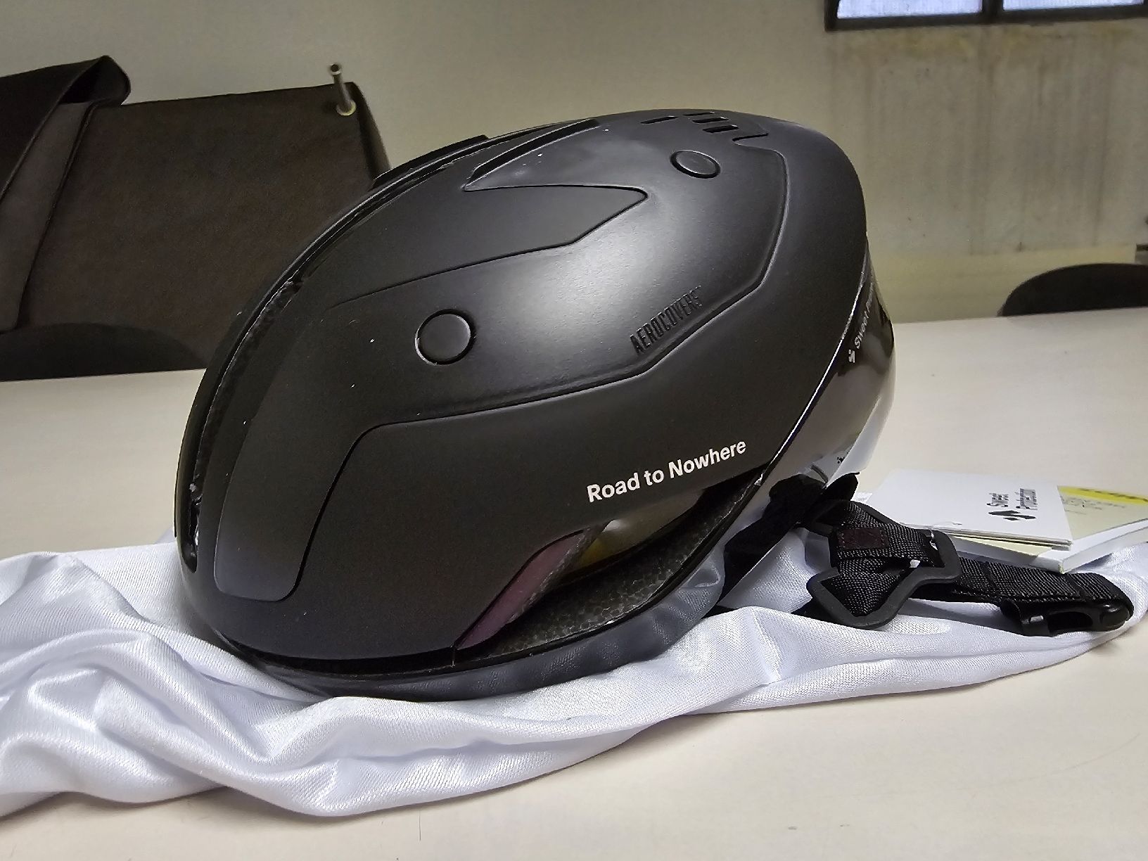 Sweet Protection Caschi: Sweet Protection x Pas Normal Studios Helm, Gr. L, neu – Nuovo e nell'imballaggio originale da Neuenhof venduto da bike_ninja 1