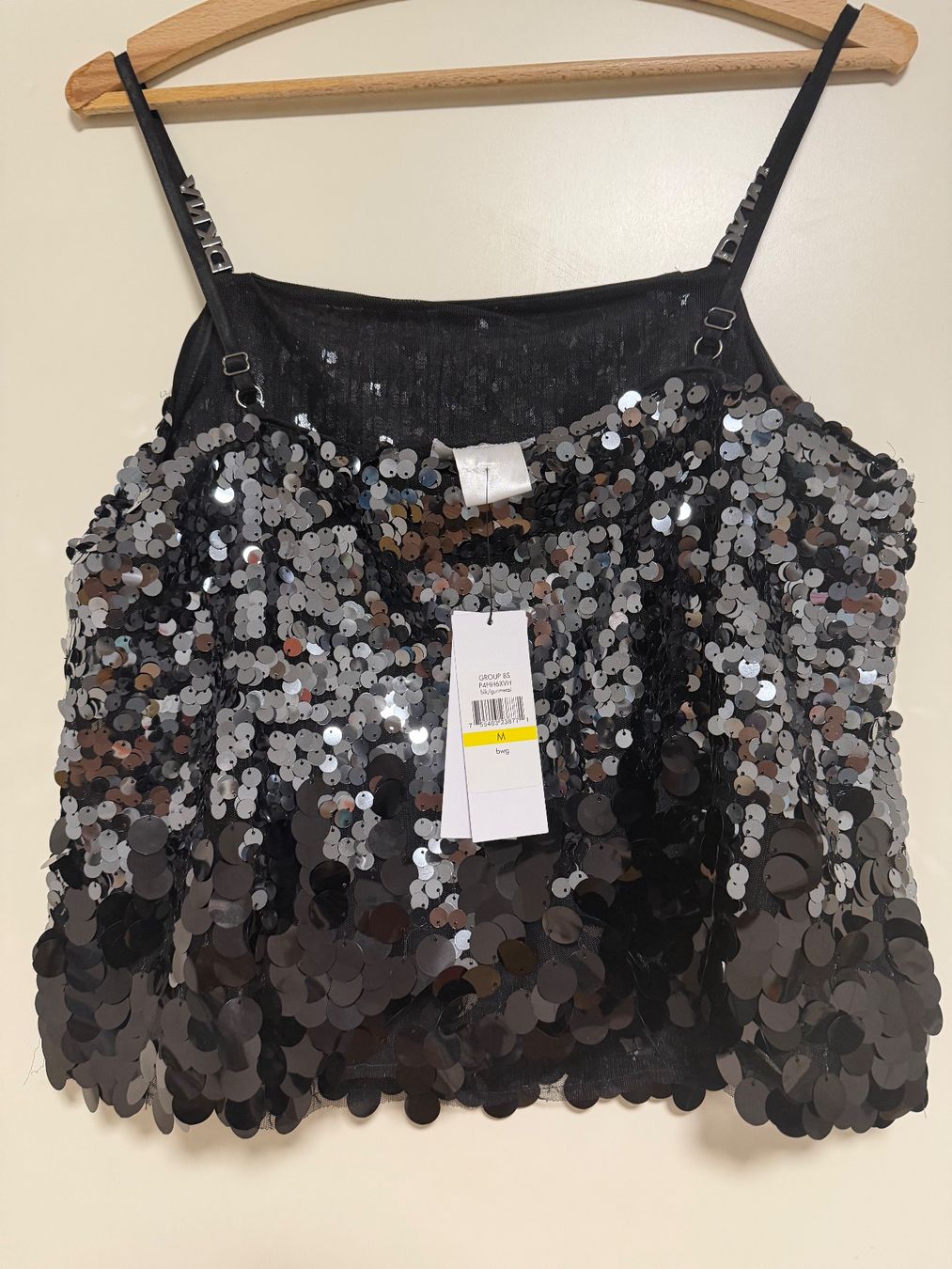 DKNY Top: DKNY schwarze sequins Top in Gr M – Nuovo e nell'imballaggio originale da Basel venduto da iulia_haul 4