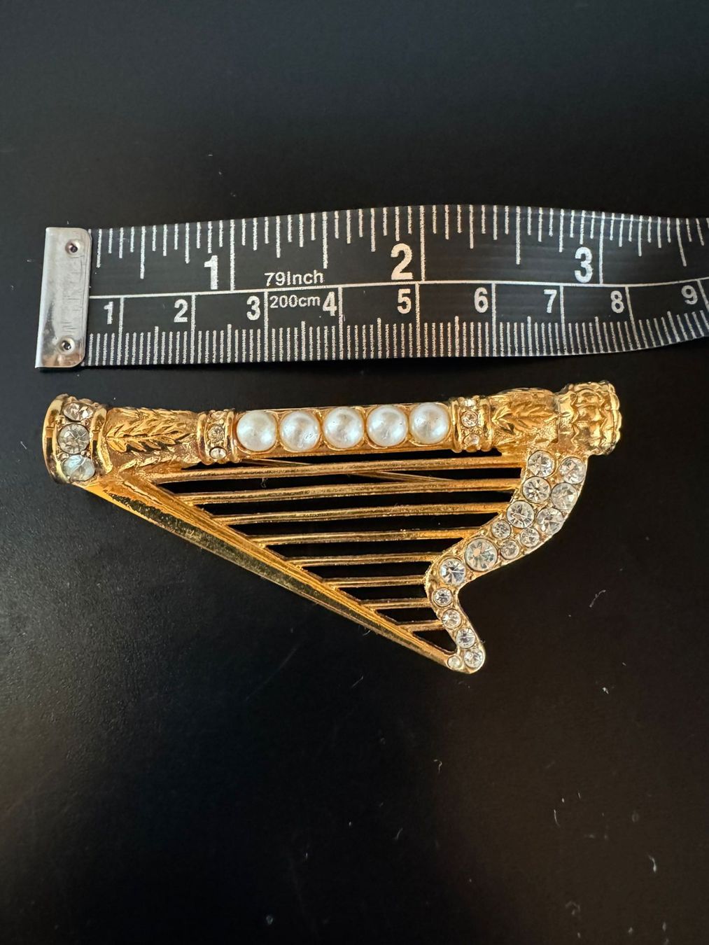 Spille & Fermagli: Avon Brosche Harfe goldfarben Vintage – Usato da Winterthur venduto da Dejv 3