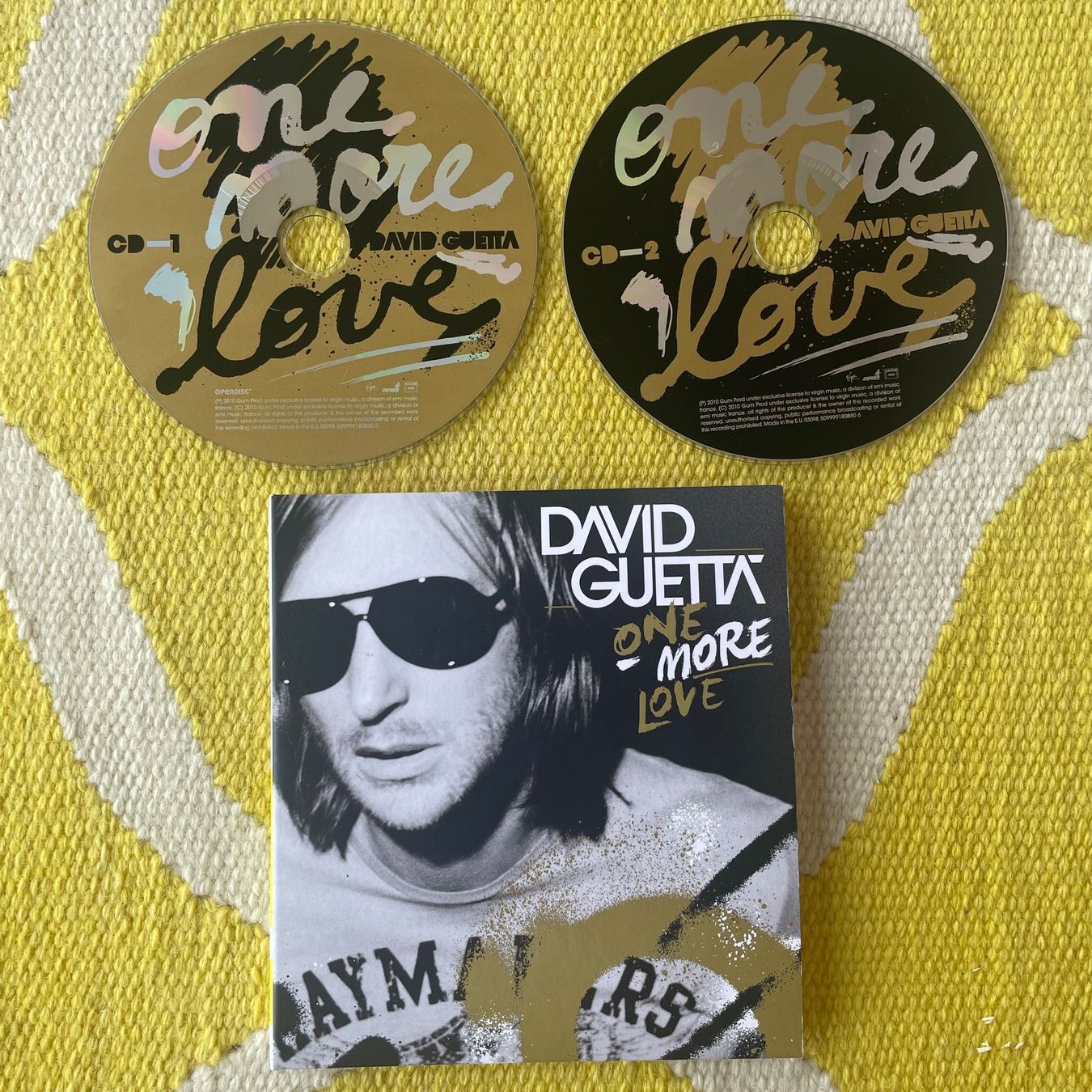 CDs: DAVID GUETTA-2CD ONE MORE LOVE  (DIGIPACK) – D'occasion à Rorschacherberg par CD-Roli