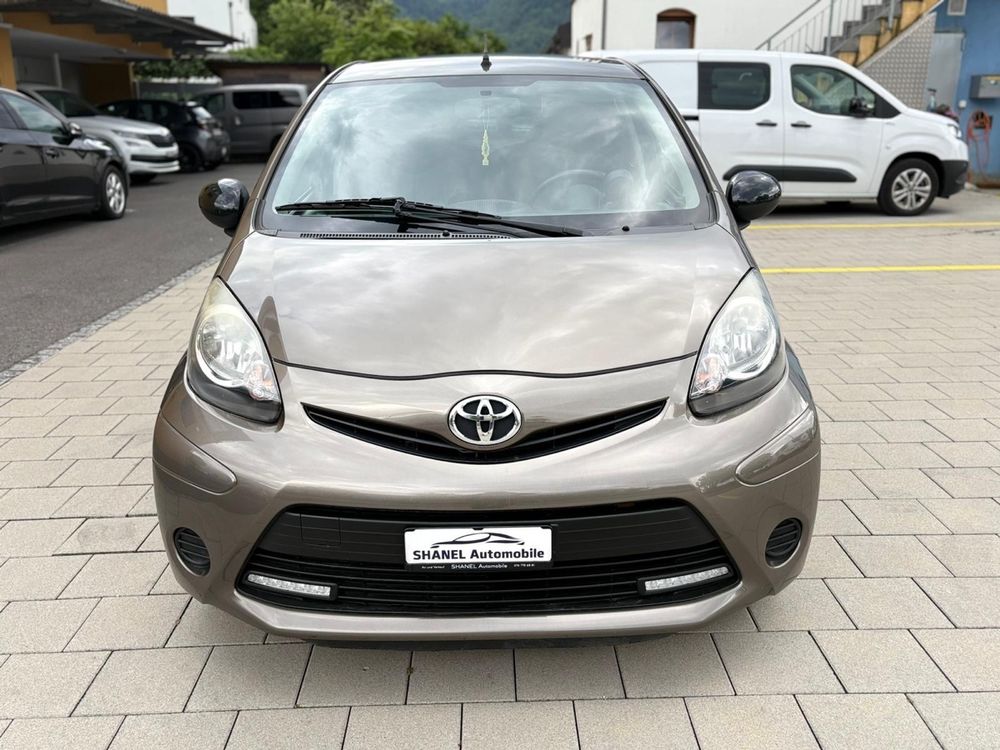Toyota Automobili: Toyota Aygo MFK 12.2023 – Usato da Haag (Rheintal) venduto da edu_s8j9