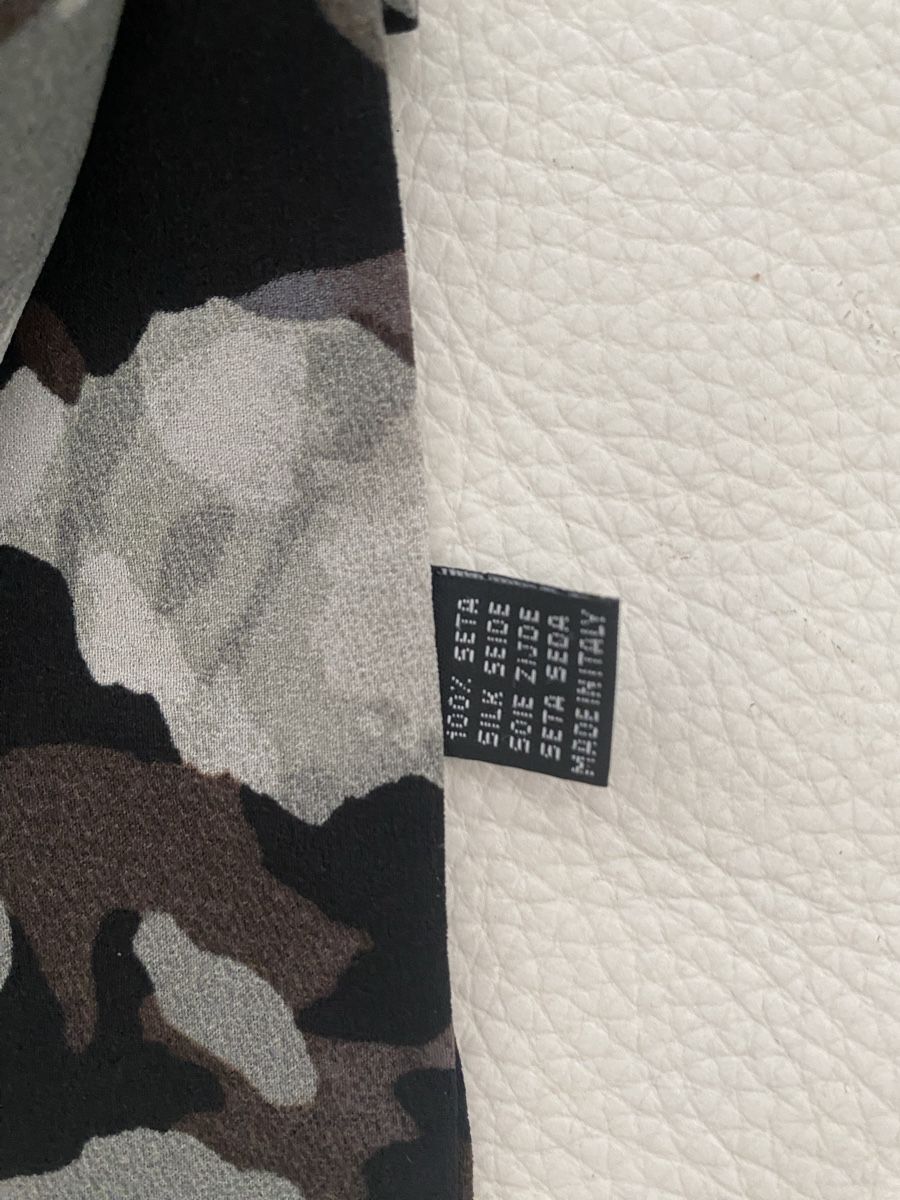 Foulard & Sciarpe: Seiden Schal 🌸 – Usato da Opfikon venduto da Luis144 4