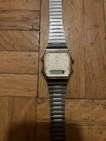 Montre Q&Q Quartz digitale bracelet métal bon état
