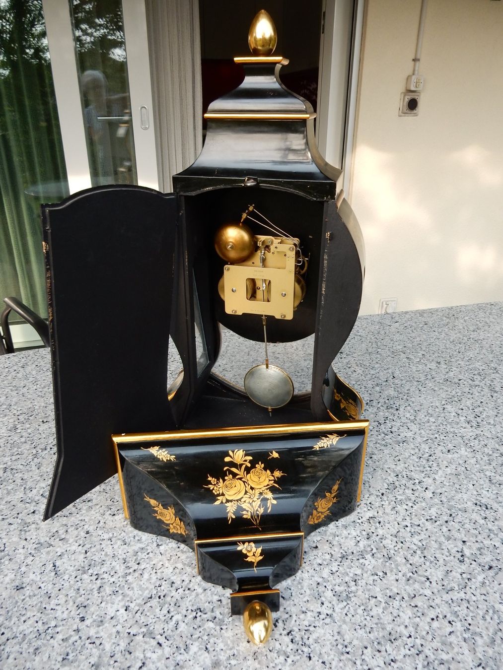 Orologi da terra & Orologi da parete: Schöne Pendule mit Signatur Yverdon – Usato da Mühlethal venduto da Buntfarbe 1