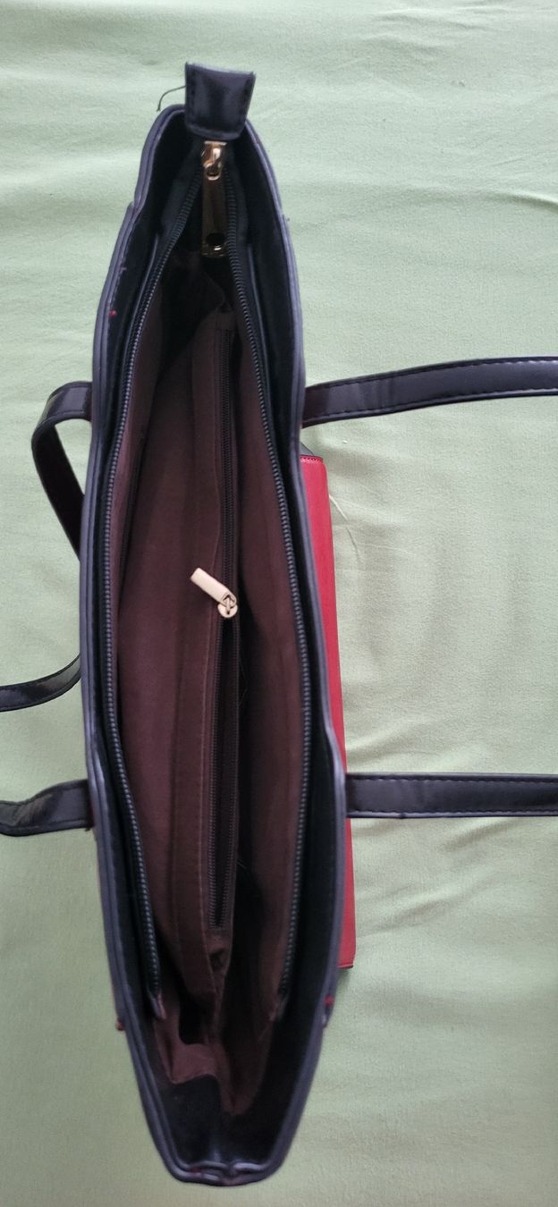 Borse da donna: Spezielle Tasche Rot -Schwarz – Nuovo (secondo la descrizione) da Lyss venduto da Glugg 3
