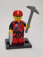 LEGO CMF col11-9 Mountain Climber, Series 11 (Complete Set)