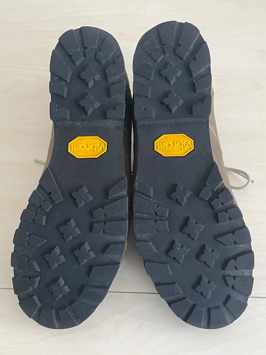 Dolomite Scarpe da uomo: Dolomite Karakorum Halbschuhe Leder Vibram Gr. 42 – Usato da Zug venduto da Cry71 8