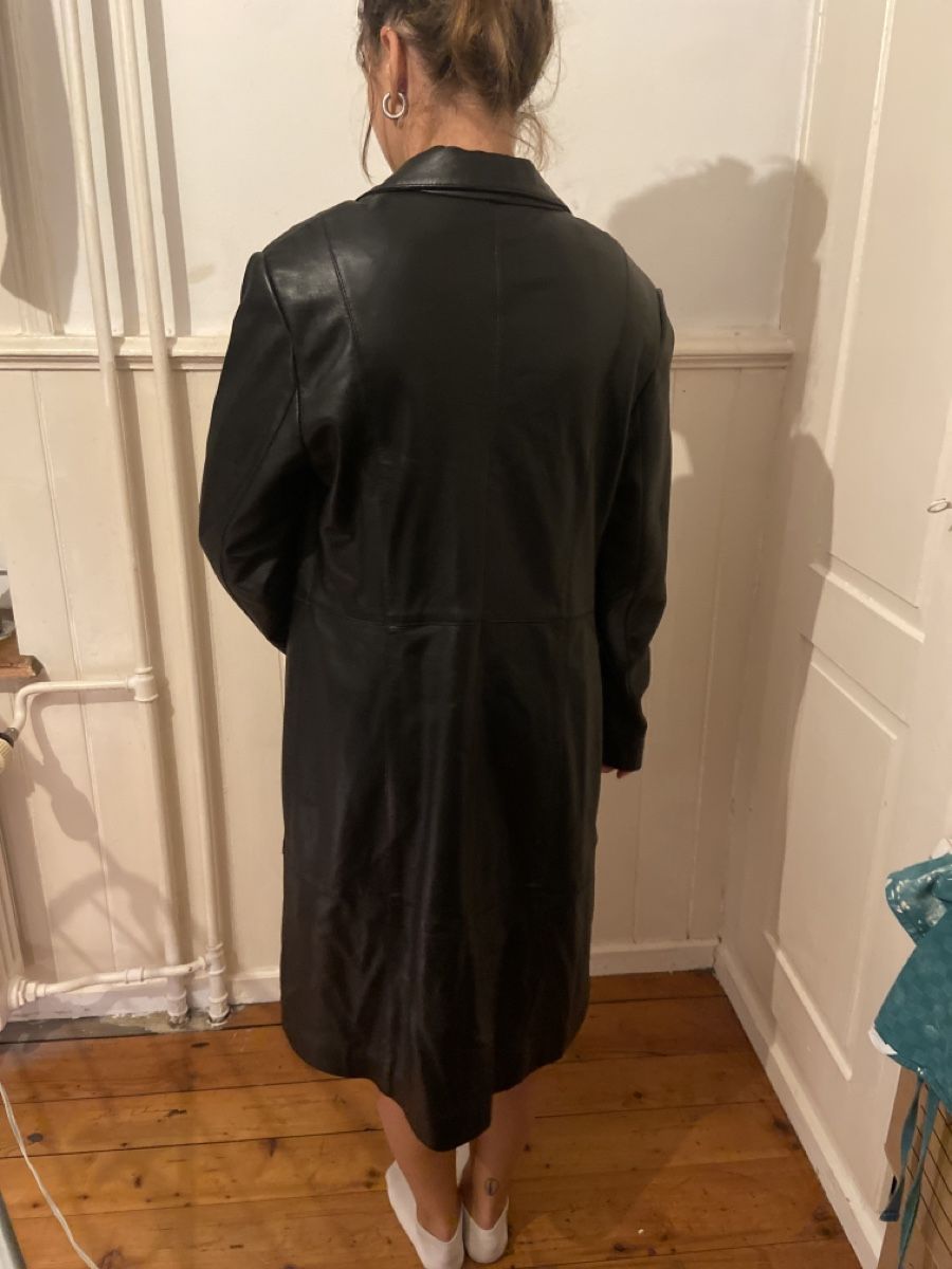 Cappotti: Vintage Ledermantel aus Paris – Usato da Winterthur venduto da zoenina5 4