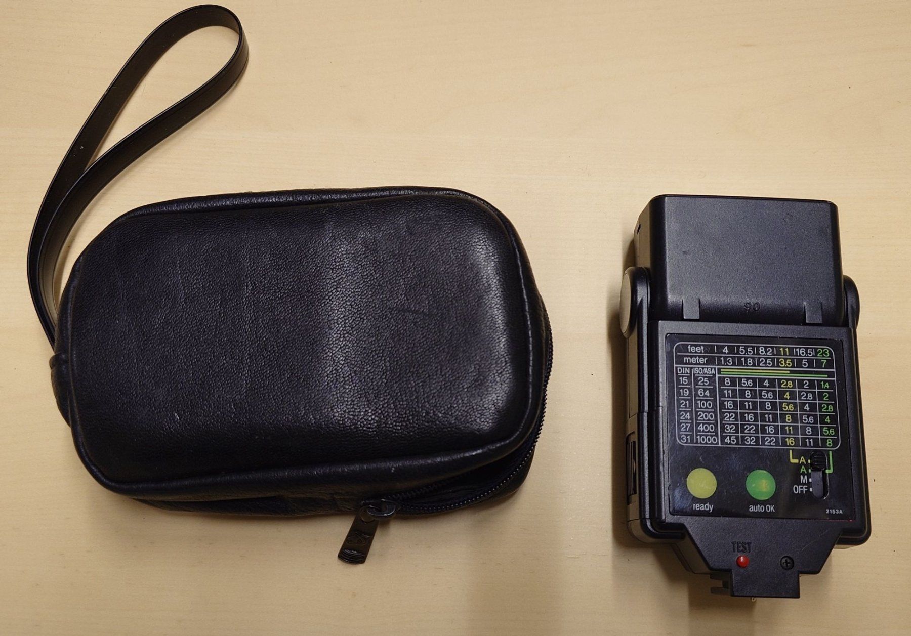 Flash: Blitzgerät Sunpak Softlite 2000A inkl. Etui & getestet – Usato da Ostermundigen venduto da Chrisascht 1