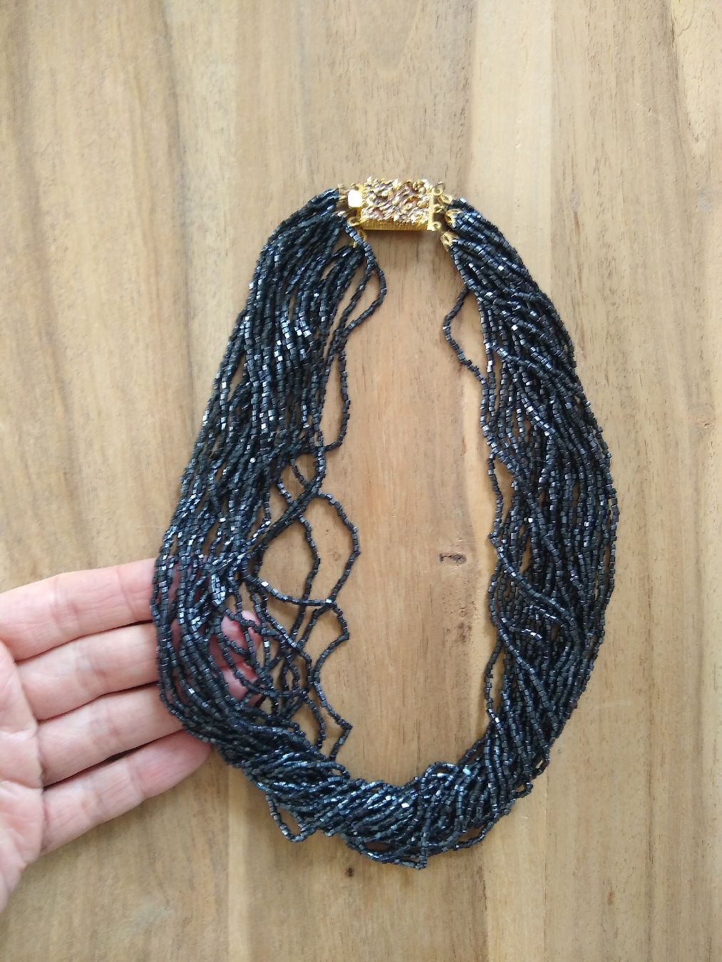 Ketten: Necklace from many tiny beads! – Gebraucht aus Dübendorf von LoRi-2026 3