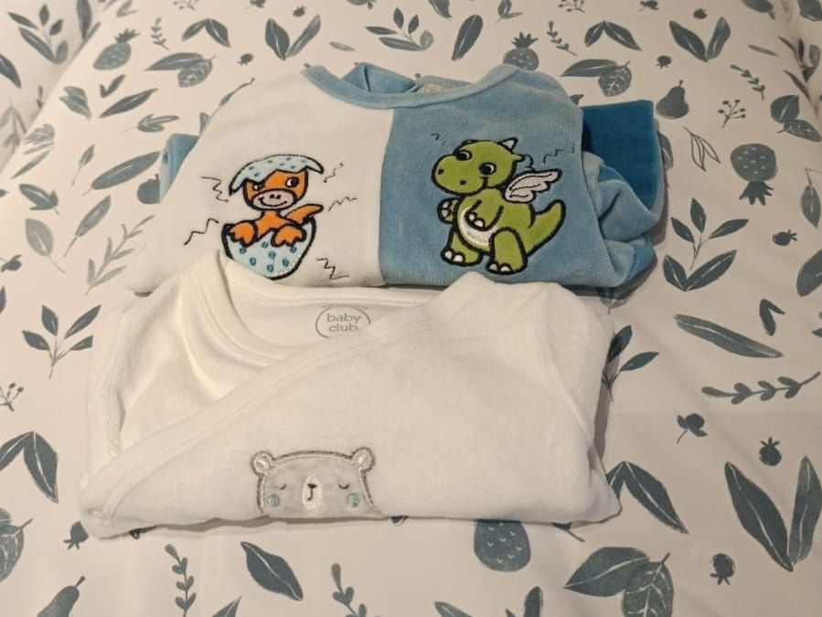 Lotti & Set di vestiti: Baby Set Grösse 56 – Usato da Winterthur venduto da Ausmisten2026 1