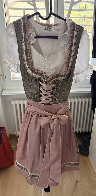 Krüger Vestiti: Original Krüger Madl Dirndl Gr. 40 – Usato da Pfungen venduto da jan_99zr 1