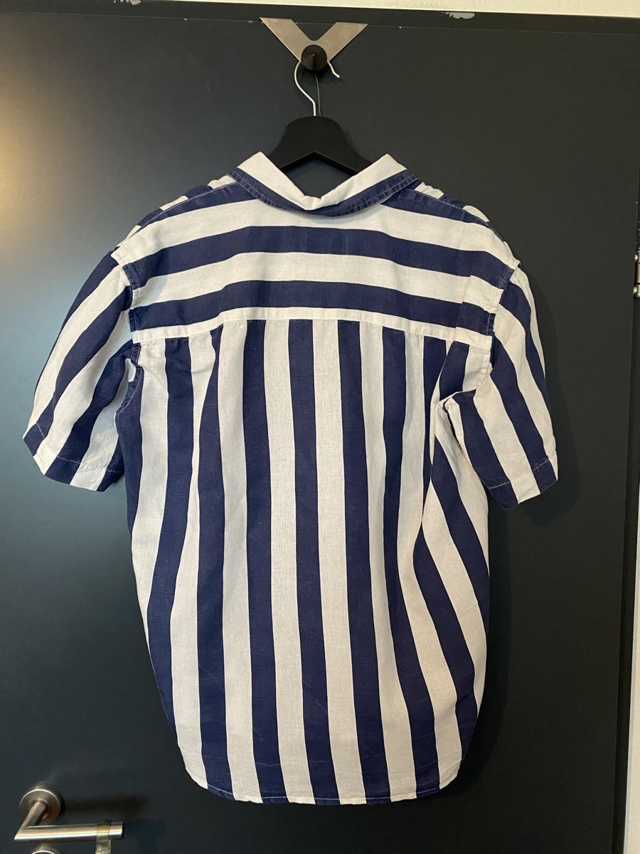 Pull&Bear Chemises: Pull & Bear Kurzarmhemd – D'occasion à Altstätten SG par noa_cg9g 1