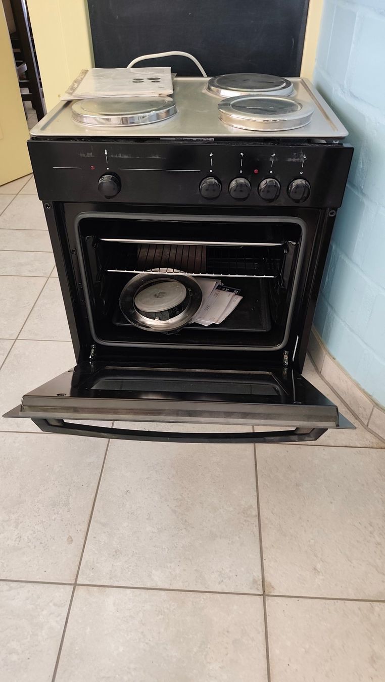 Backöfen: Einbau-Backofen Balay – Gebraucht aus Widnau von Eijuma 2