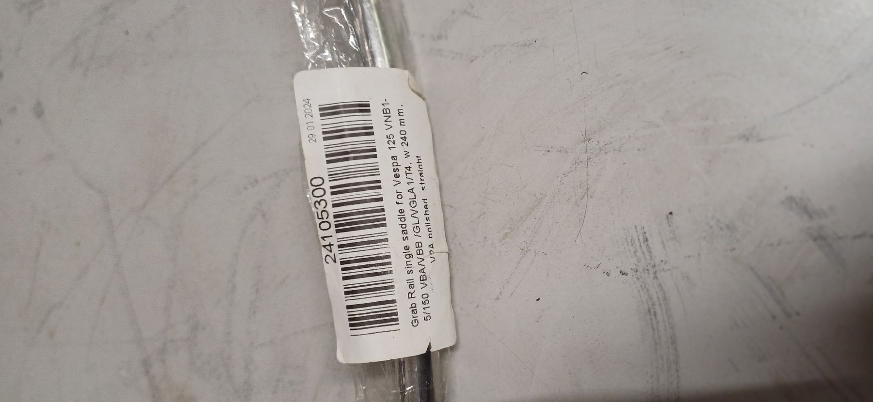 Vespa Tutti pezzi di ricambio per scooter: Maniglia sella vespa – Nuovo e nell'imballaggio originale da Yverdon-les-Bains venduto da Carmelo85 1