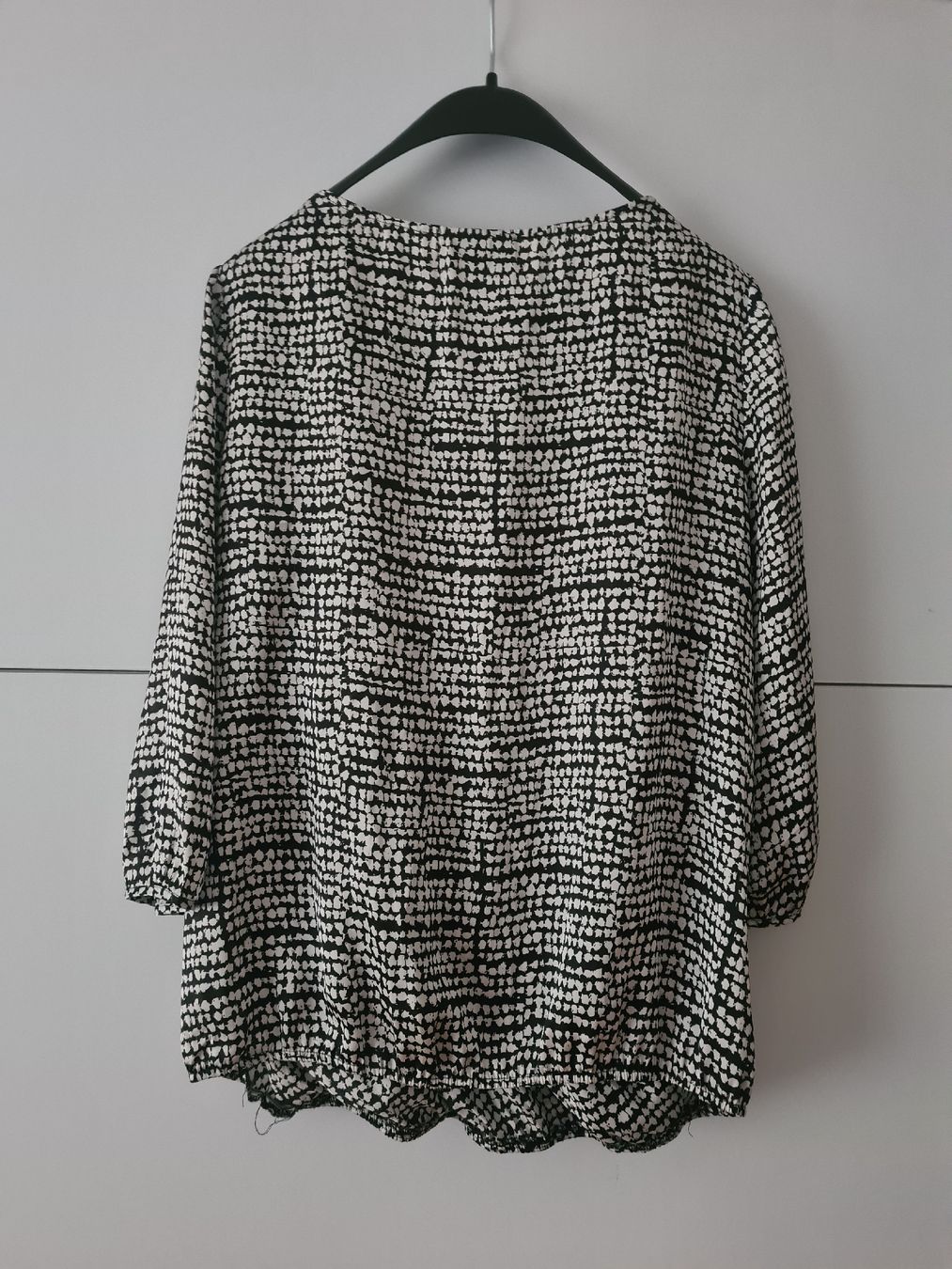 Camicette: Bluse schwarz-weiss Wallis Gr. L 44-46 – Usato da Zürich venduto da nel_k752 2