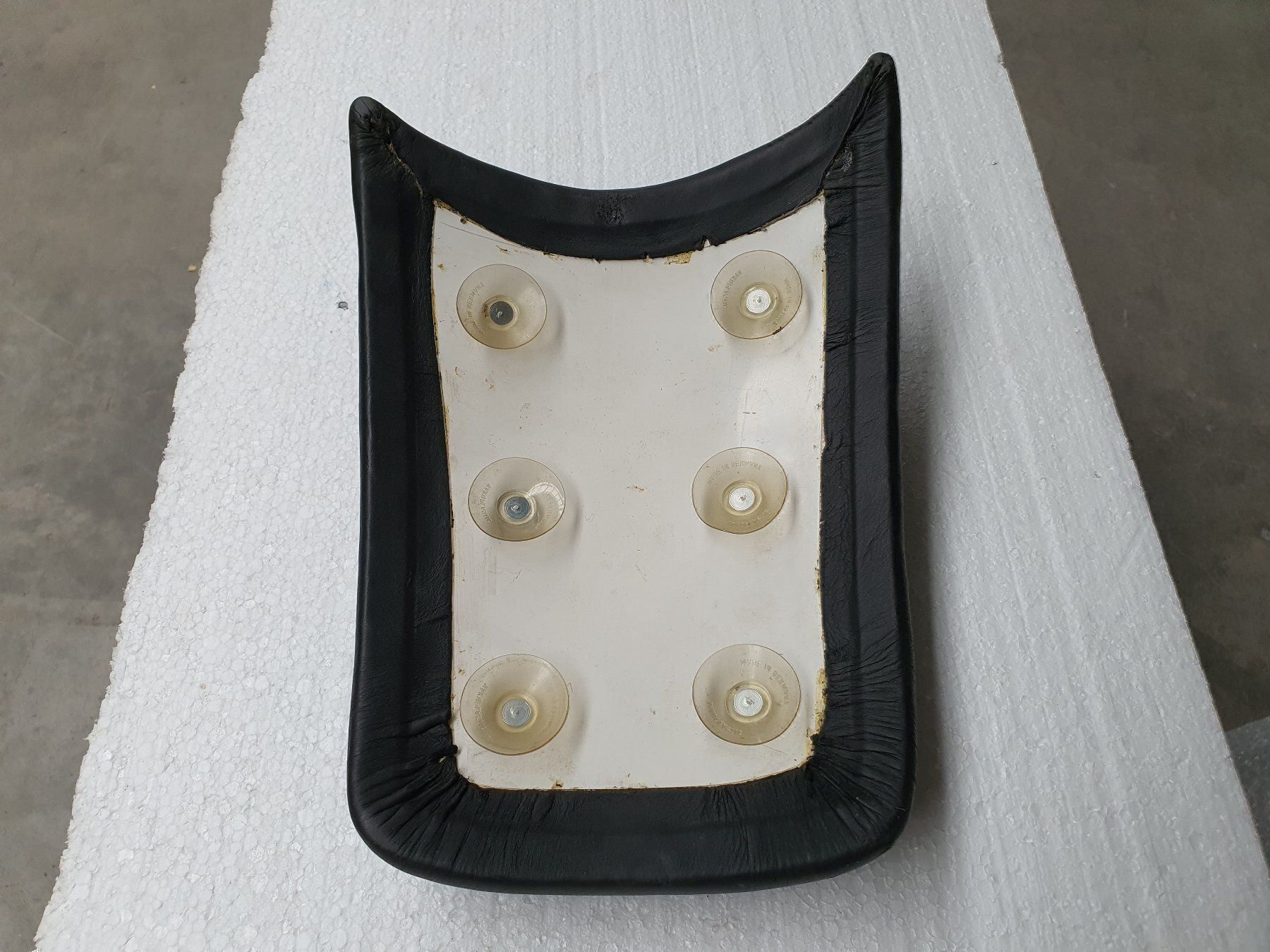 Sattel & Sattelzubehör: Motorrad /Harley Sozius Sitz/Fendersitz – Neu (gemäss Beschreibung) aus Hallwil von Dracco 3
