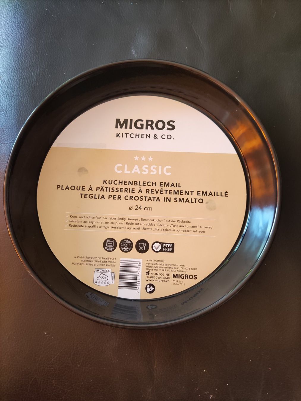 Migros Teglie da forno: Kuchenblech EMAIL  neustes Model, 24Durchmesser Neu – Nuovo e nell'imballaggio originale da Spreitenbach venduto da lucius2024