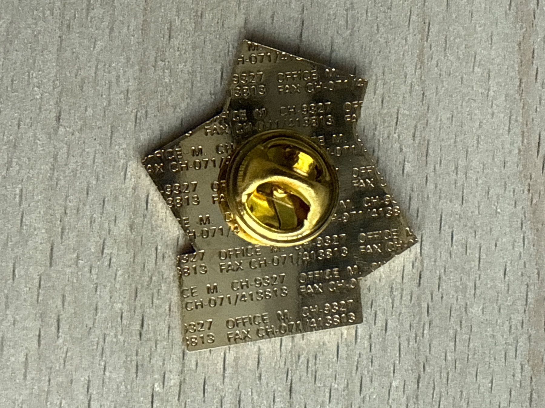 Placchette & Badge: Pin  R&P Oberuzwil – Usato da Glattbrugg venduto da Schweigmatt 1