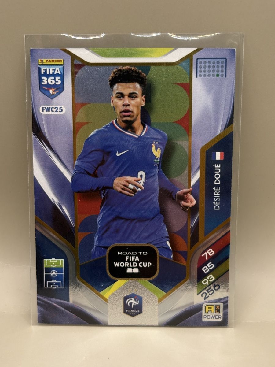 Panini Carte collezionabili: Fifa365 - Desire Doue  – Nuovo (secondo la descrizione) da Oberbuchsiten venduto da Bananefrappe93