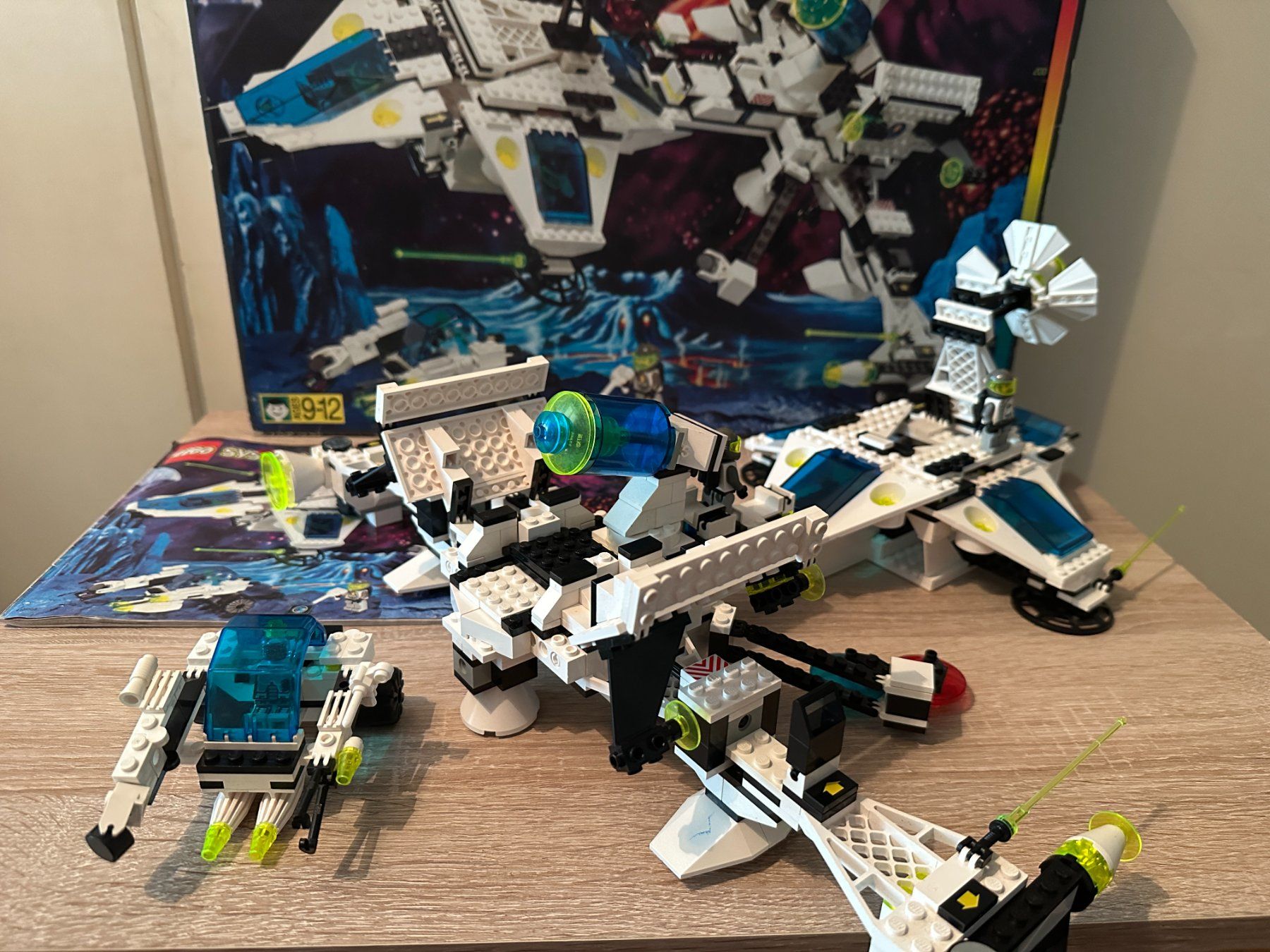 Lego Kit di costruzioni: LEGO Space 6982 Explorien Starship – Usato da Basel venduto da Don-Angel 2