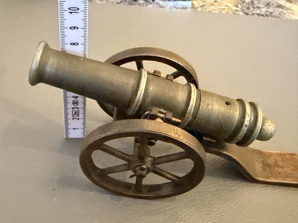 Tutte le decorazioni: Antike Vintage Kanone Deko – Usato da Deitingen venduto da Himhip 5