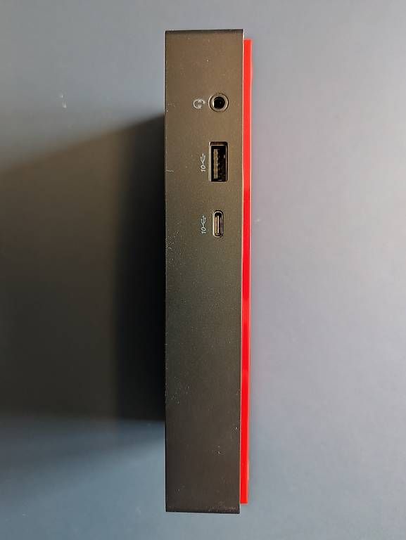 Docking station: Lenovo Thunderbolt 4 Dock für USB C – Usato da Zweisimmen venduto da SBXler