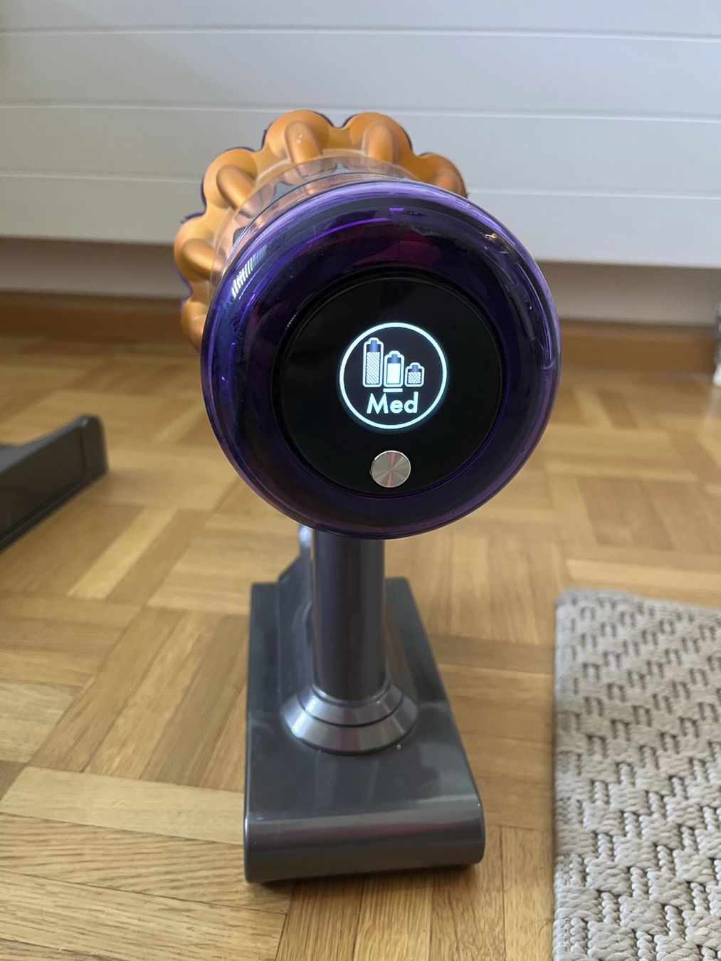 Dyson Aspirapolveri & Accessori: Dyson V15 Detect Absolute Akkustaubsauger – Usato da Spiegel b. Bern venduto da Pie_6z6h 1