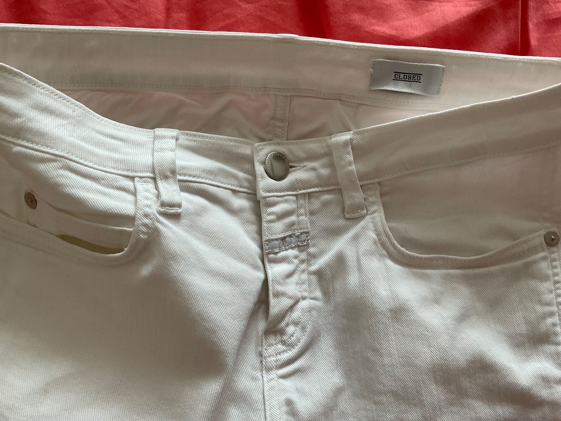 Closed Jeans: CLOSED wunderschöne Jeans Gr 30 / 38 eher 36 weiss – Usato da Urdorf venduto da alda02 4