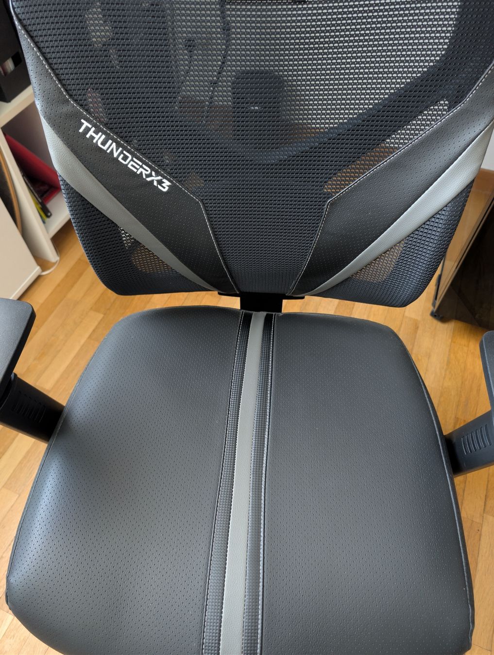 Sedie: Sedia Gaming ThunderX3 - In ottimo stato! – Usato da Lugano venduto da axaman943 4