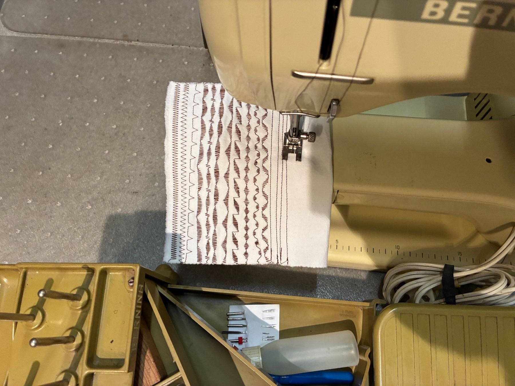 Bernina Nähmaschinen: Bernina 730 Record mit 6 Monate Garantie – Gebraucht aus Hendschiken von zkos 3