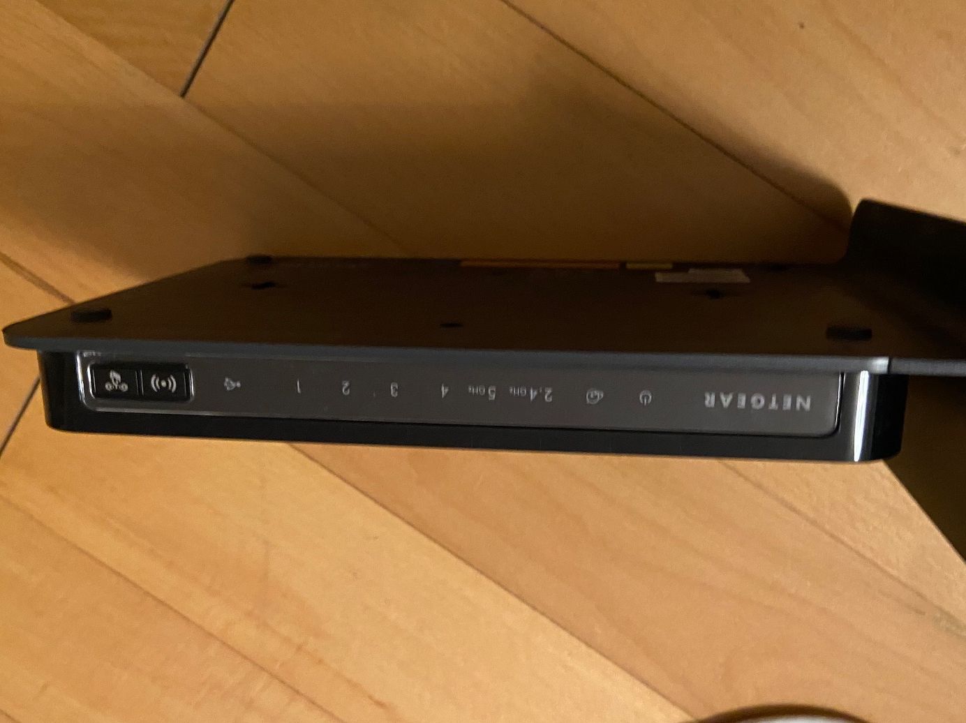 Netgear Modem & Router: NETGEAR N600 – Usato da Burgdorf venduto da Bunnyface 4