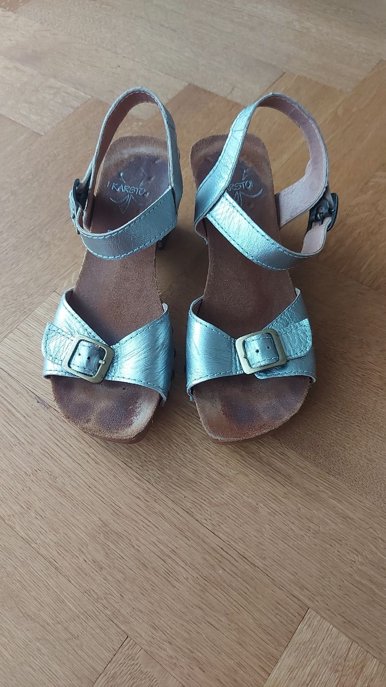 Damenschuhe: Vintage Karston Sandales style Sabots – Gebraucht aus Sion von aud_7pxl 2