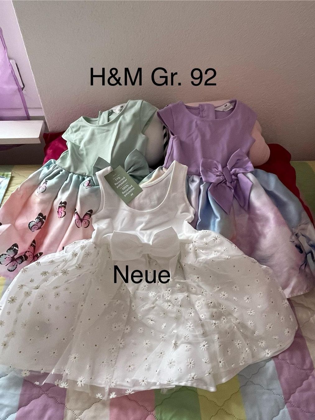 H&M Kleiderpakete & -sets: Kleider Set Mädchen Gr. 92-104, 13 Stk, Neuwertig – Gebraucht aus Gettnau von vit_xr9b 1