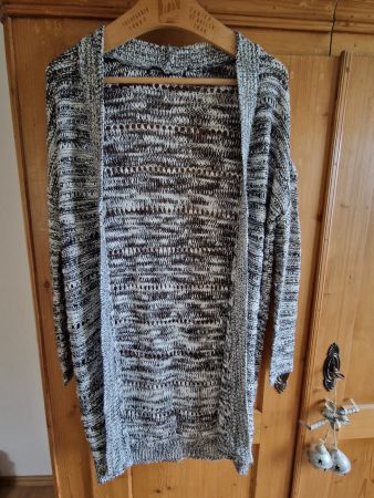 Schöner Strickmantel, ideal für den Übergang, Grösse M