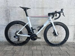 BMC Timemachine Road 01 // Quarq Powermeter // Newmen 60mm