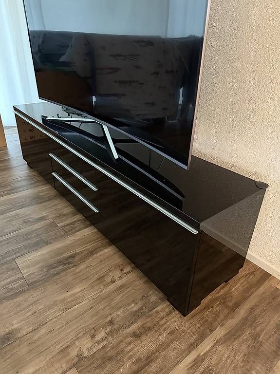 Mobili TV: Gratis TV Möbel – Usato da Wangen b. Olten venduto da Olten86 1